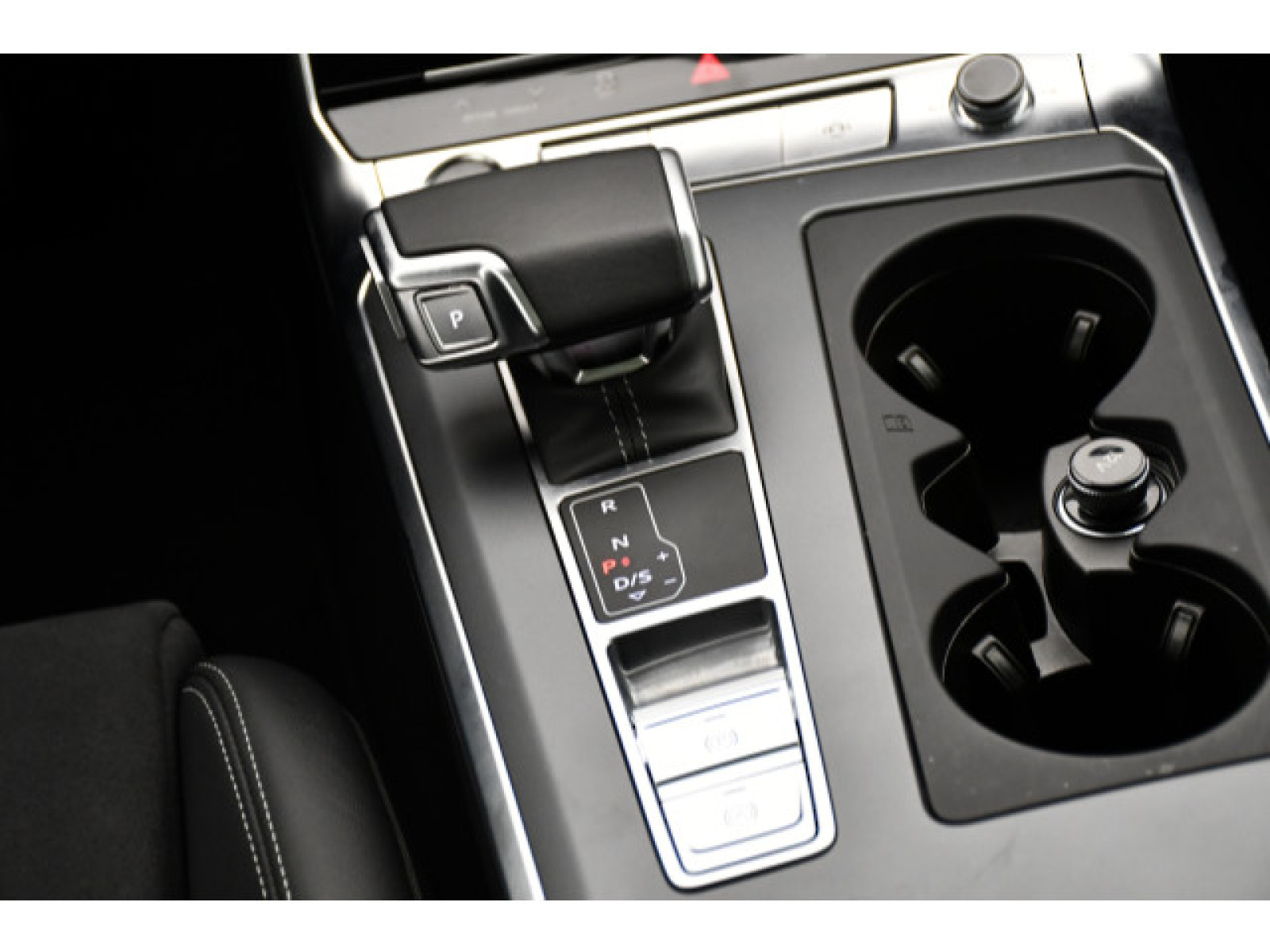 Audi - A6 Avant_8