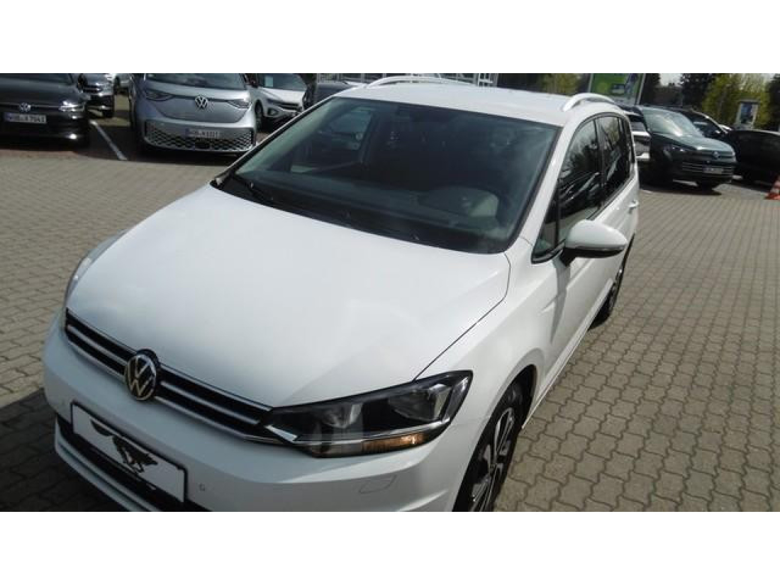 diagonal-frontansicht-aussen