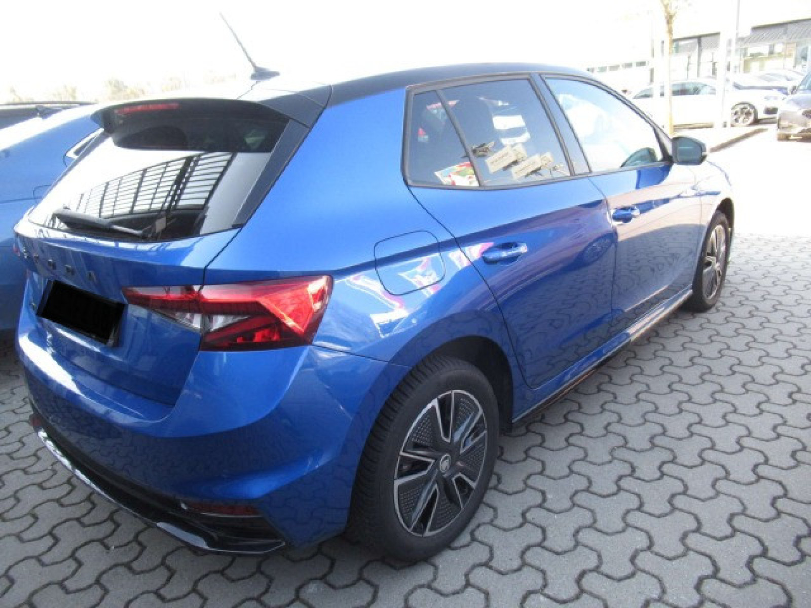 diagonalansicht-hinten-aussen