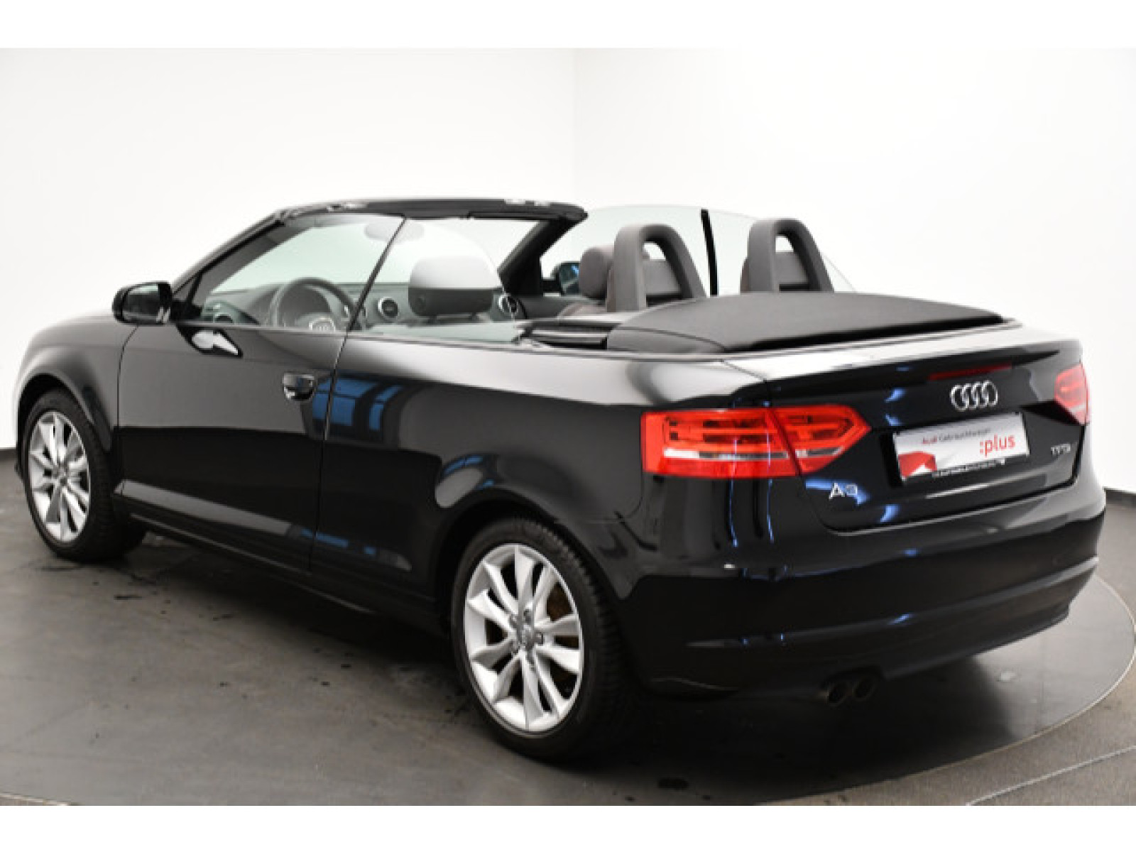 diagonalansicht-hinten-aussen