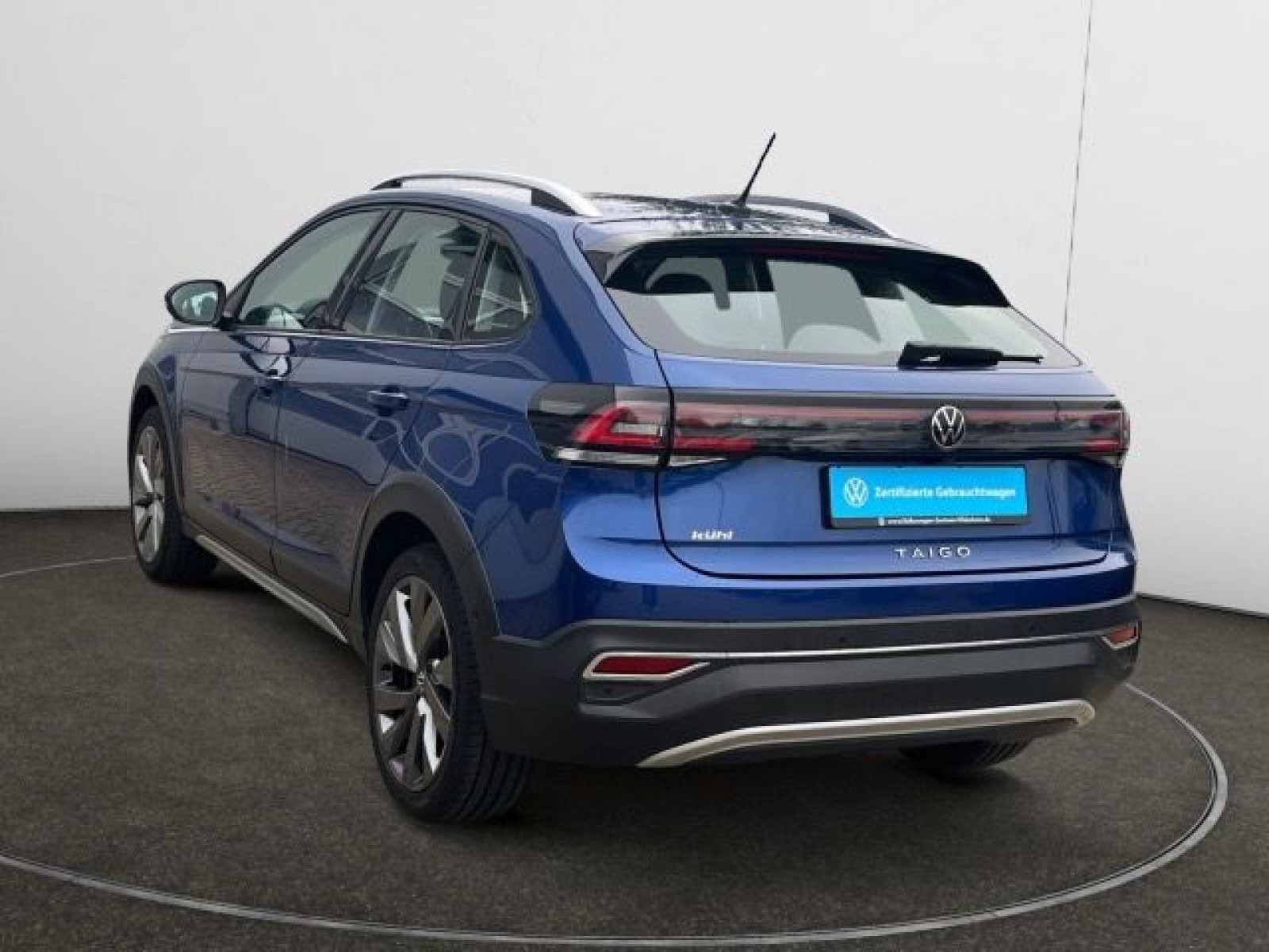 diagonalansicht-hinten-aussen diagonalansicht-hinten-aussen