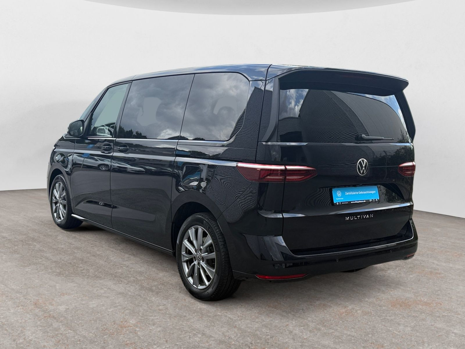 diagonalansicht-hinten-aussen