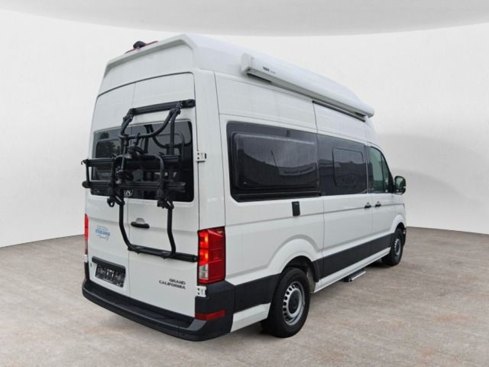 diagonalansicht-hinten-aussen