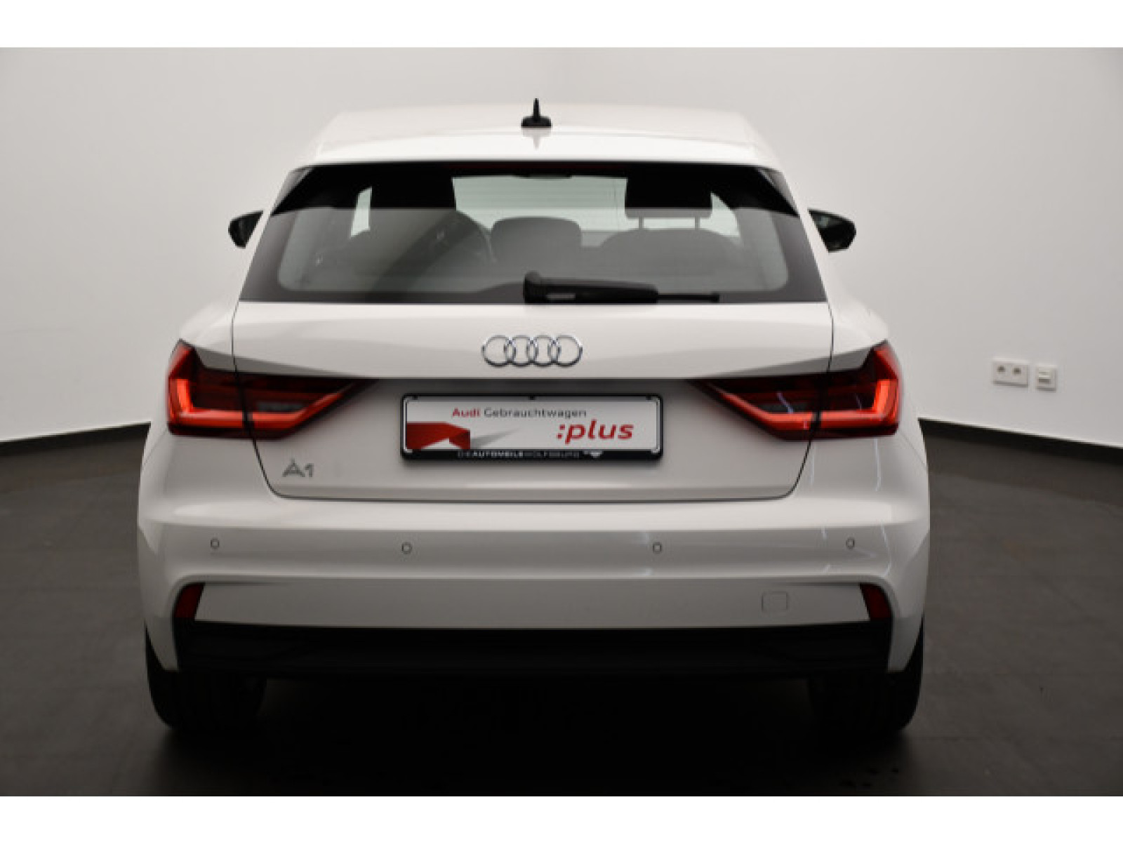 heckansicht-aussen heckansicht-aussen