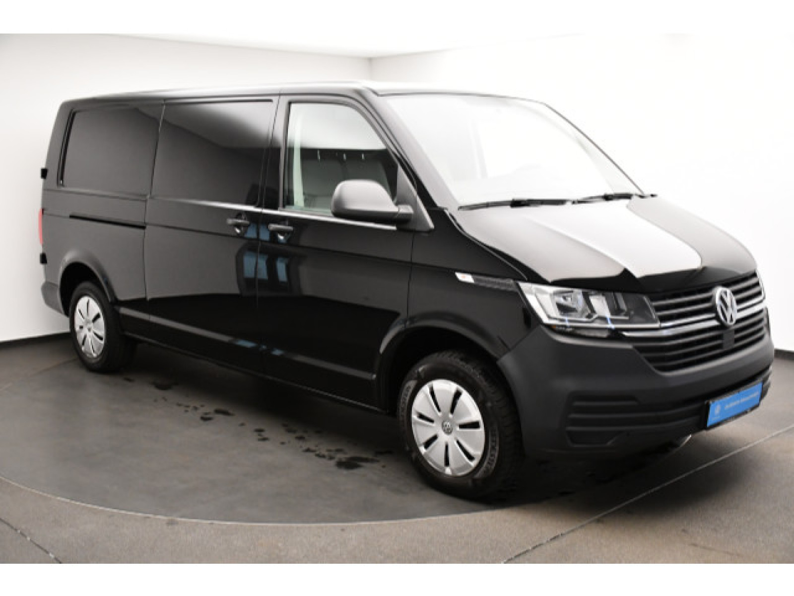 diagonal-frontansicht-aussen