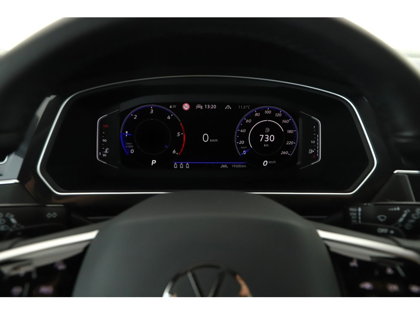 Volkswagen - Tiguan Allspace_10 Volkswagen - Tiguan Allspace_10
