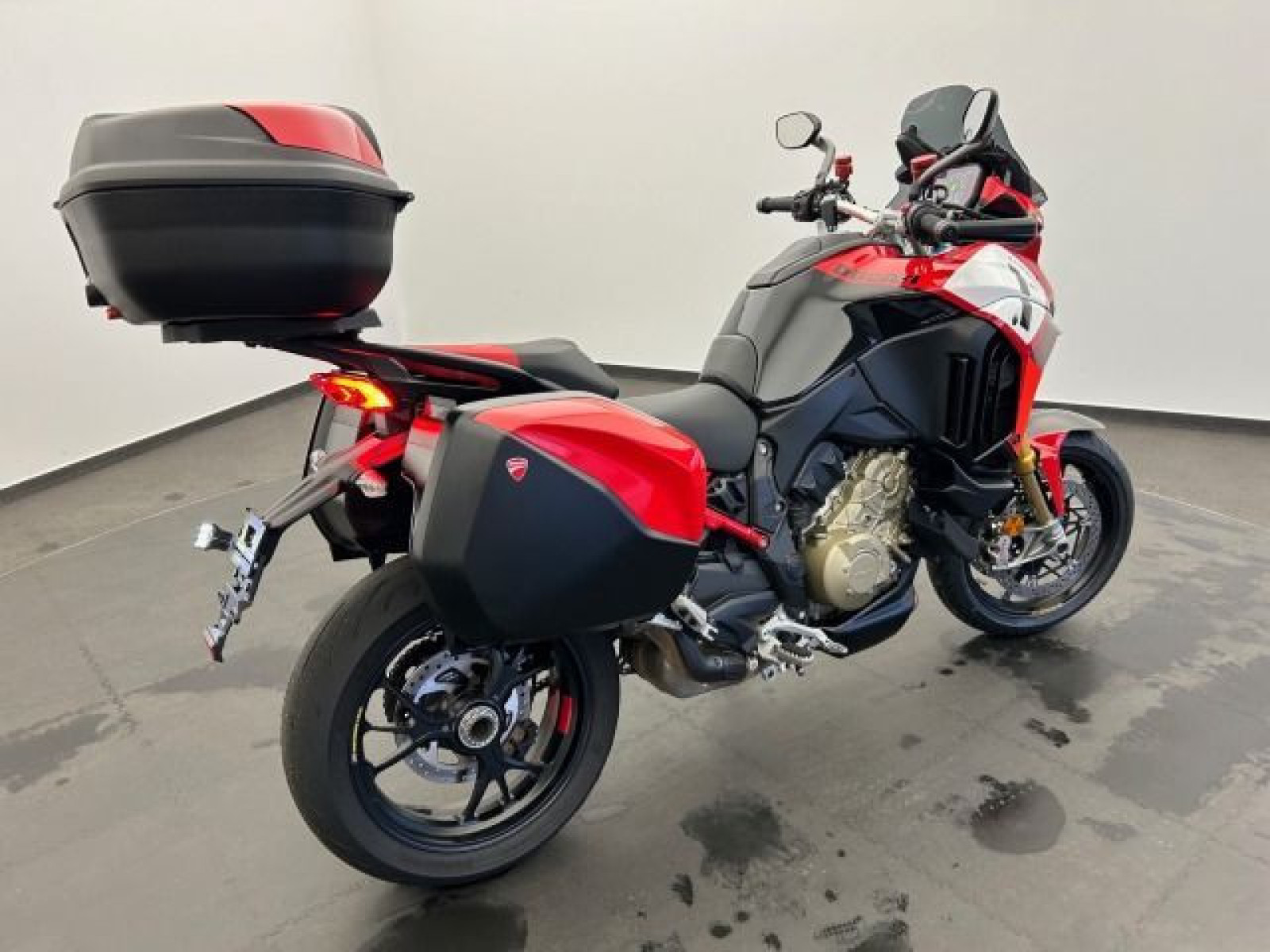 Ducati - Multistrada V4_3