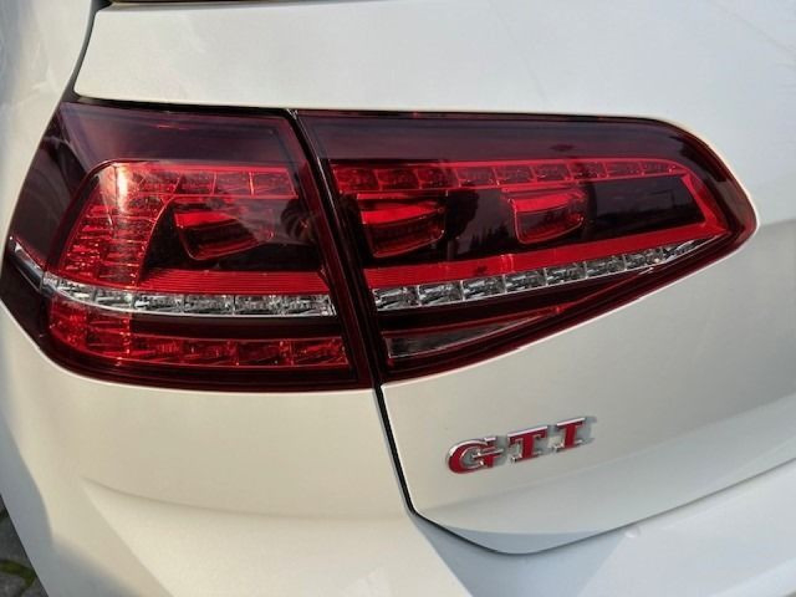 Volkswagen - Golf GTI_6 Volkswagen - Golf GTI_6