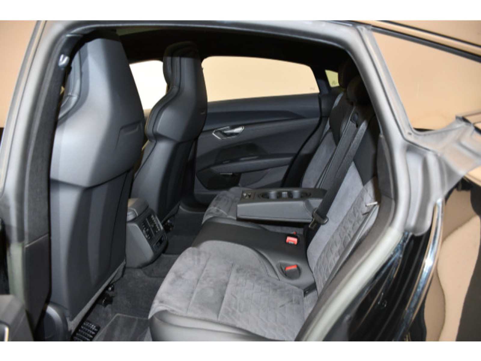 rueckbank-innen rueckbank-innen