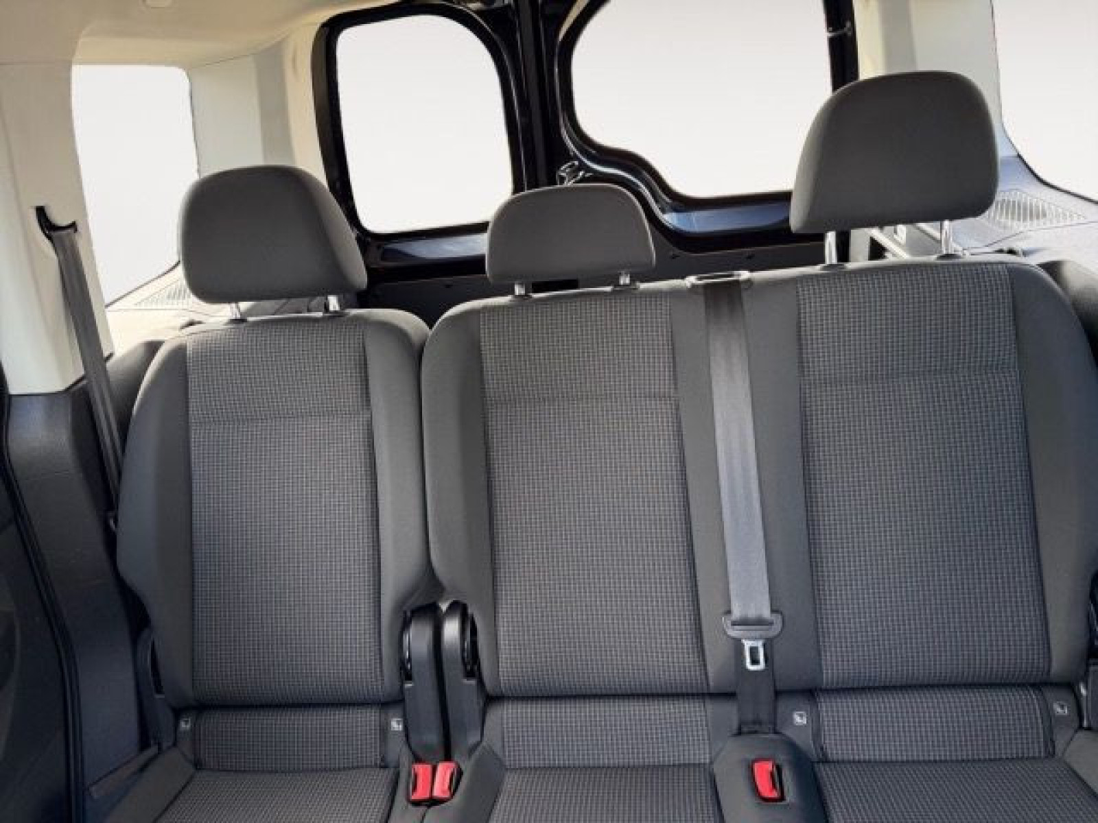 Volkswagen - Caddy_14
