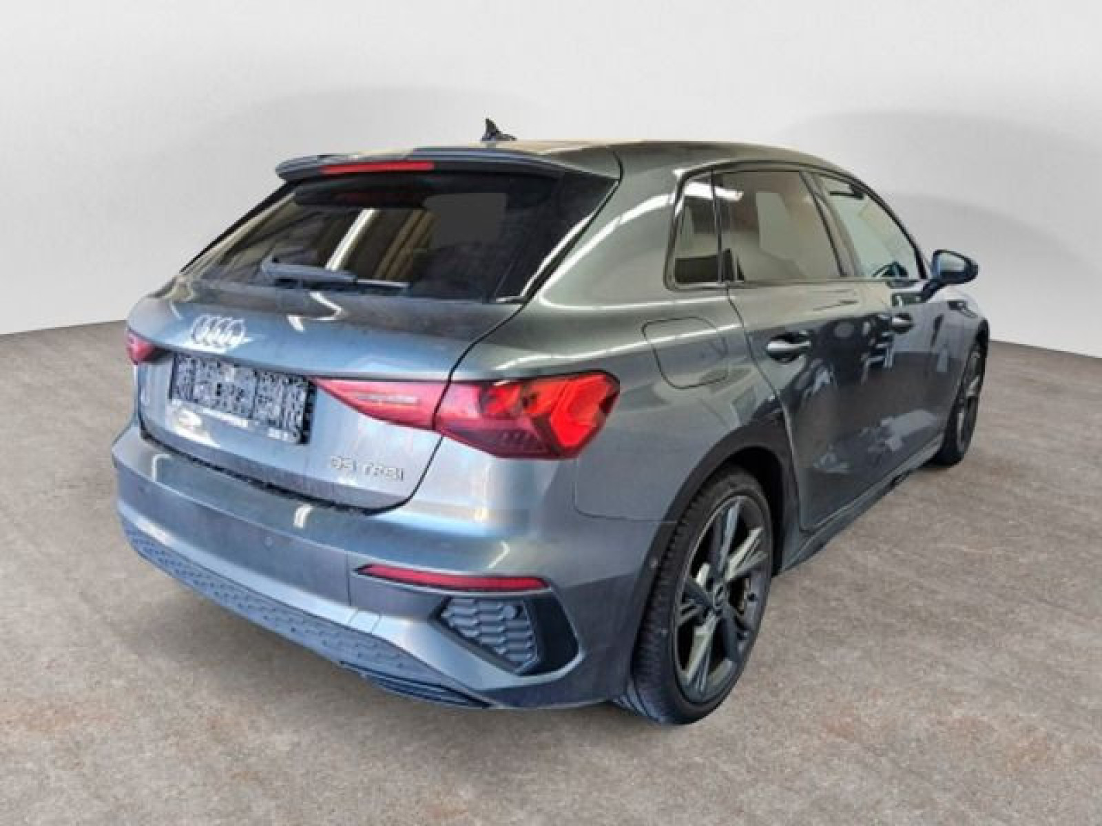 diagonalansicht-hinten-aussen