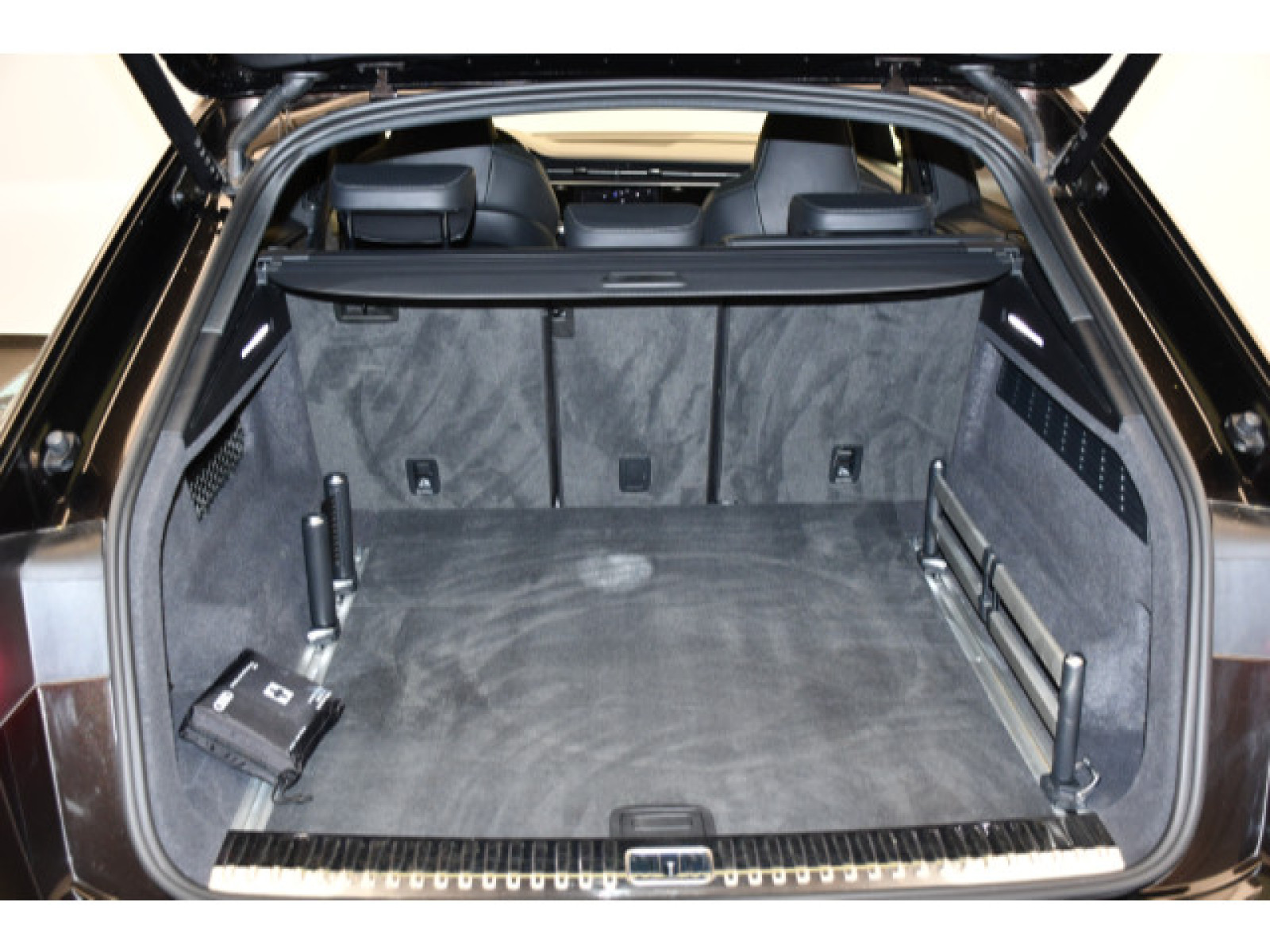 kofferraum-innen kofferraum-innen