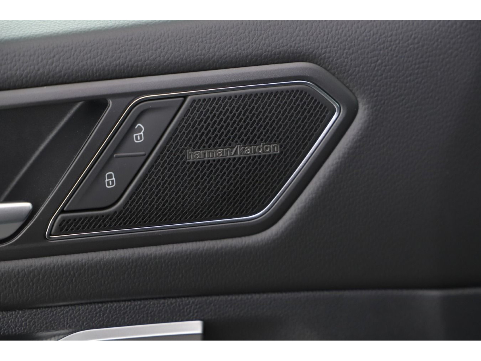 Volkswagen - Tiguan Allspace_8 Volkswagen - Tiguan Allspace_8