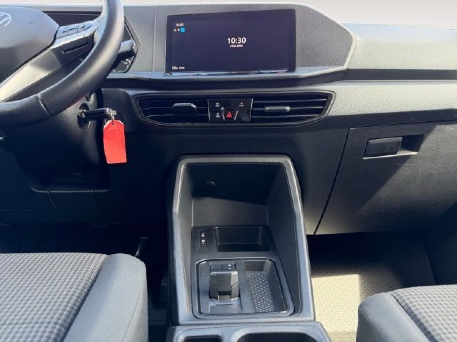 Volkswagen - Caddy_12