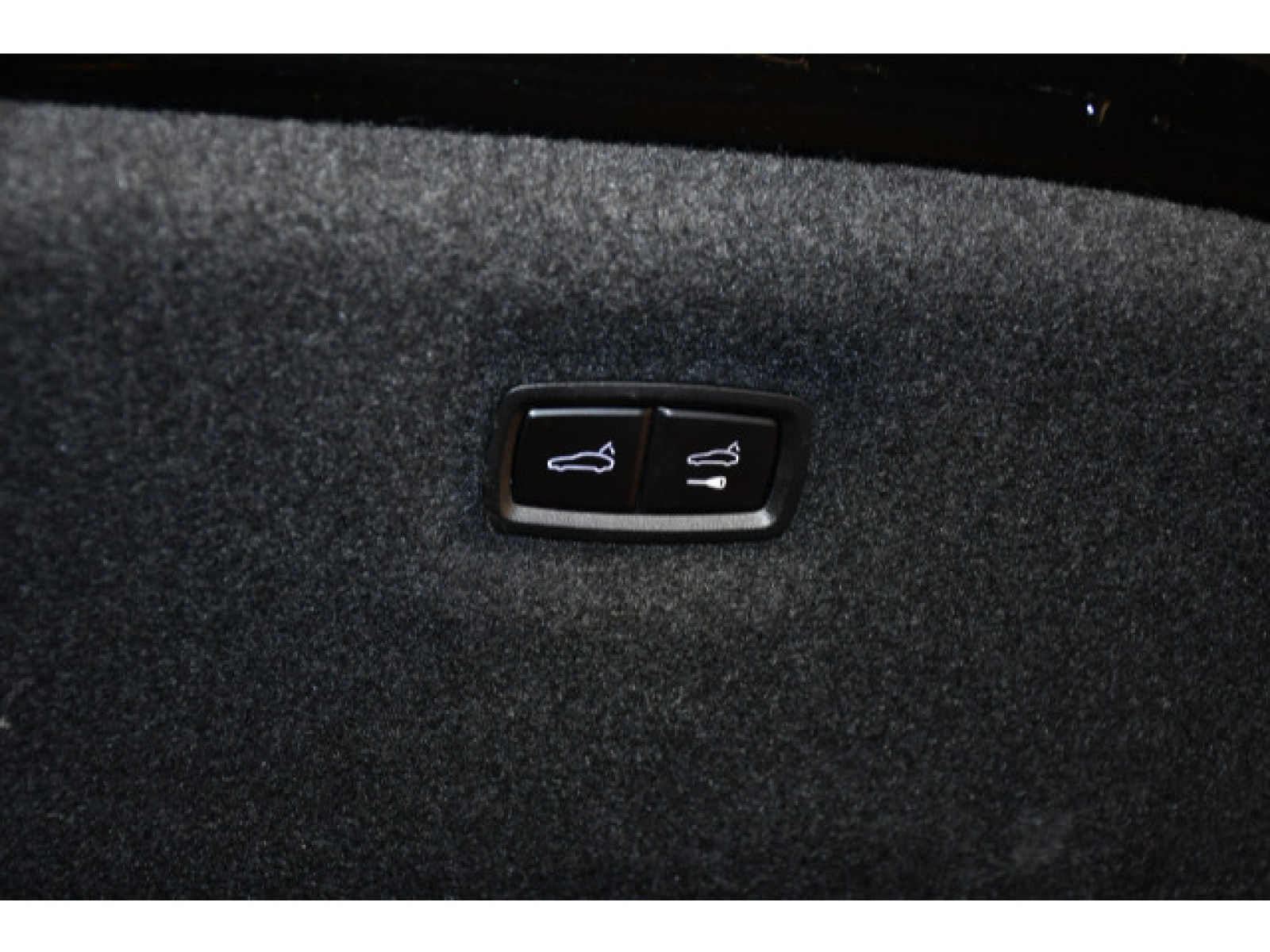 Audi - e-tron GT quattro_12