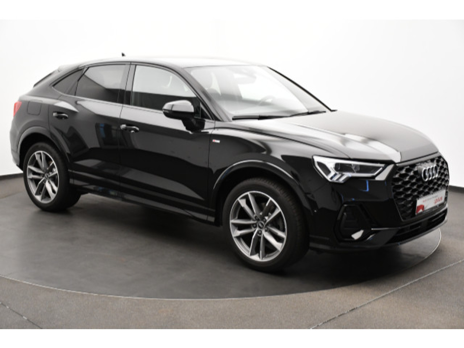 diagonal-frontansicht-aussen diagonal-frontansicht-aussen