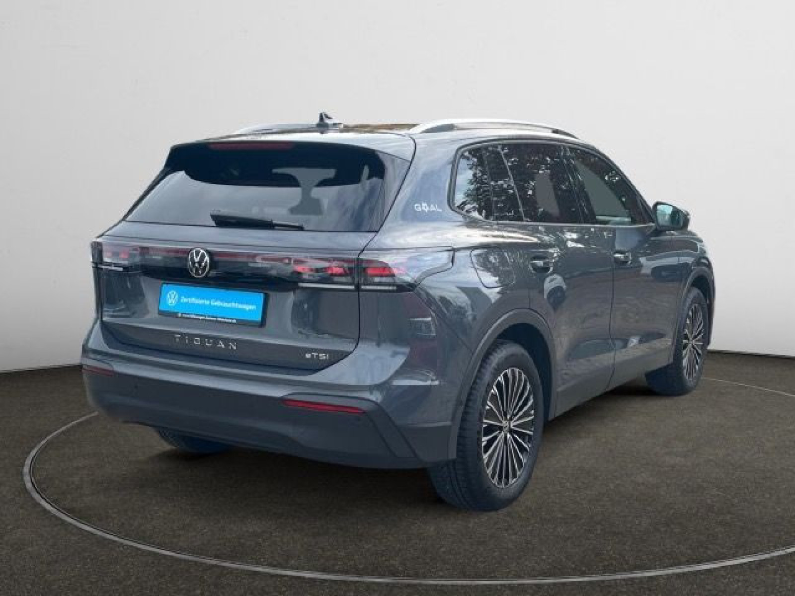 diagonalansicht-hinten-aussen