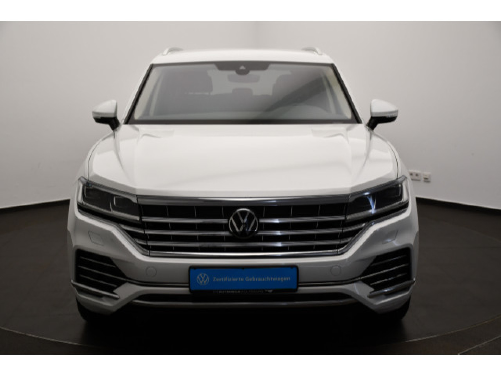 frontansicht-aussen frontansicht-aussen