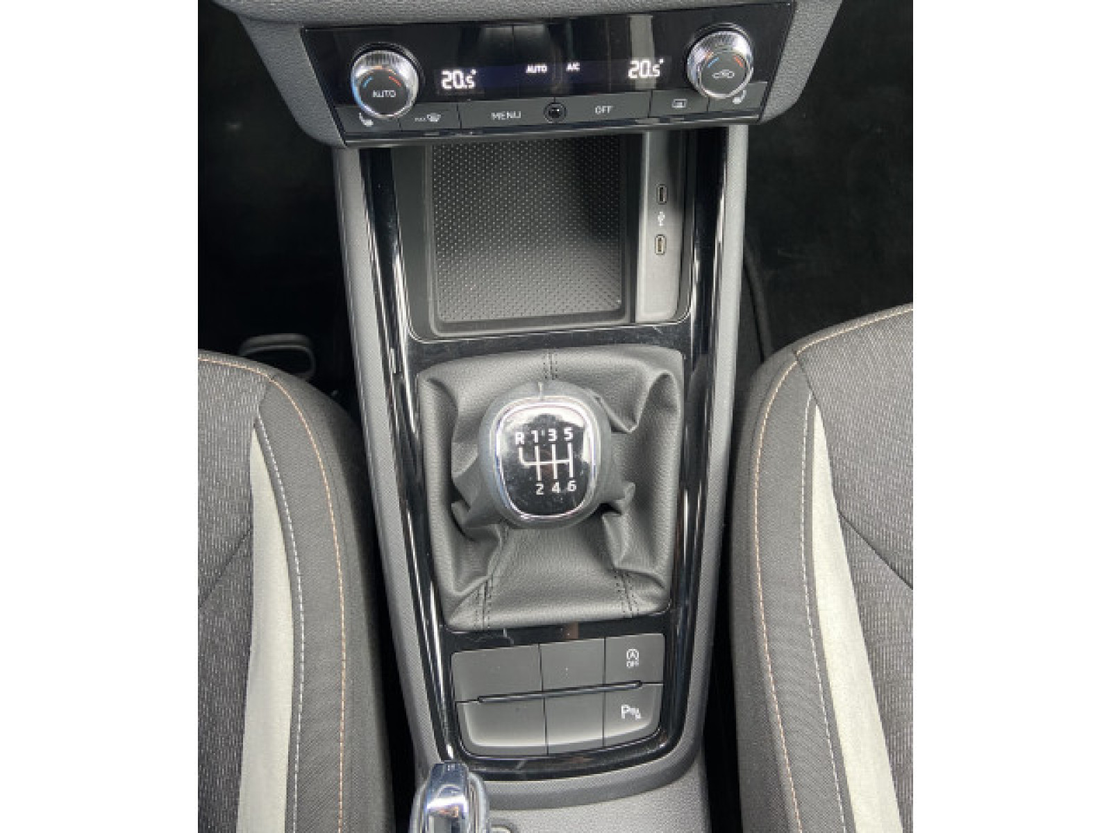 Škoda - Kamiq_11
