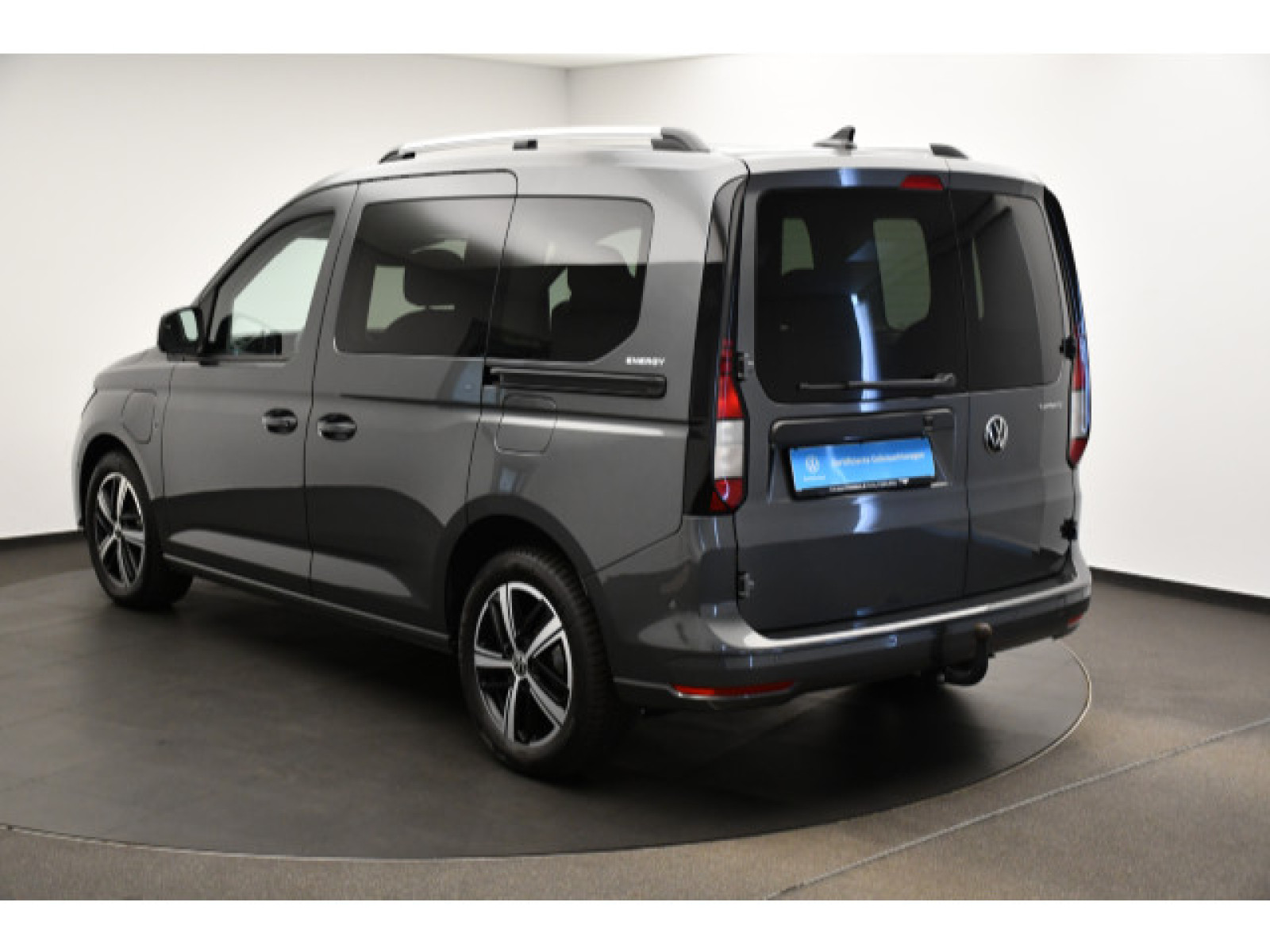 Volkswagen - Caddy_15