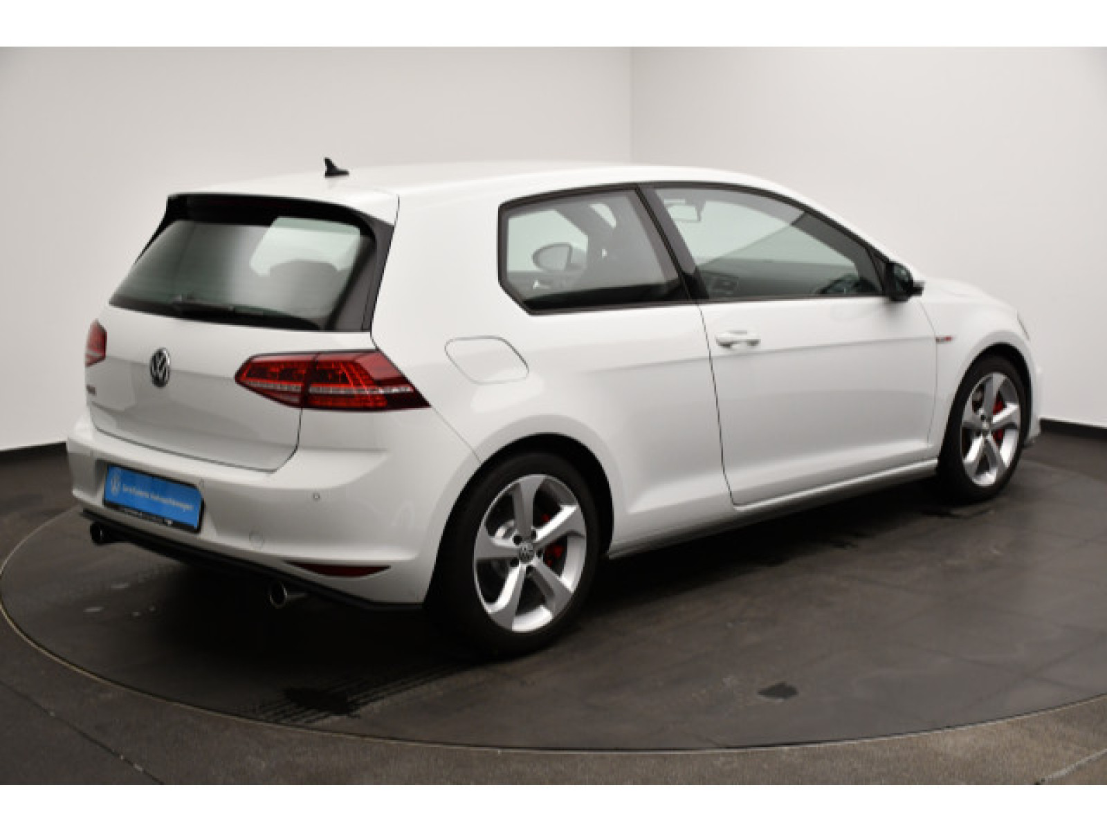 diagonalansicht-hinten-aussen