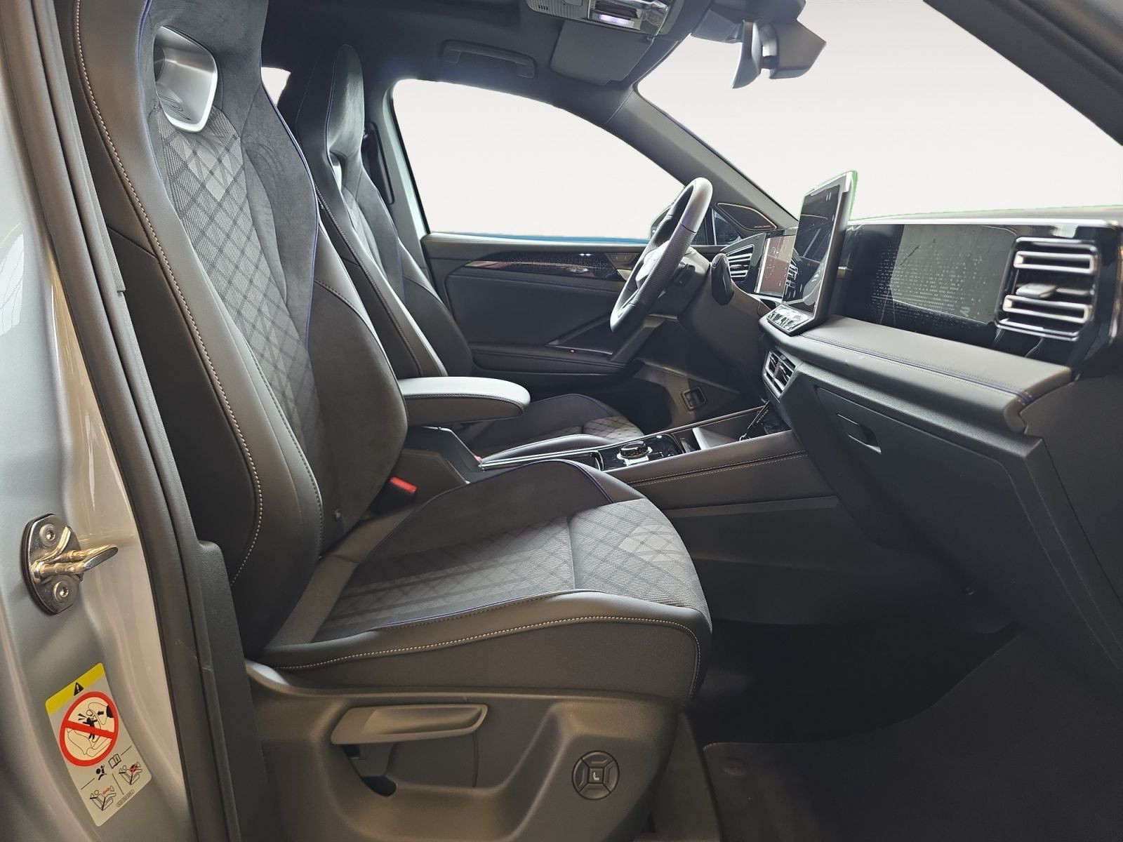 Volkswagen - Tiguan_10