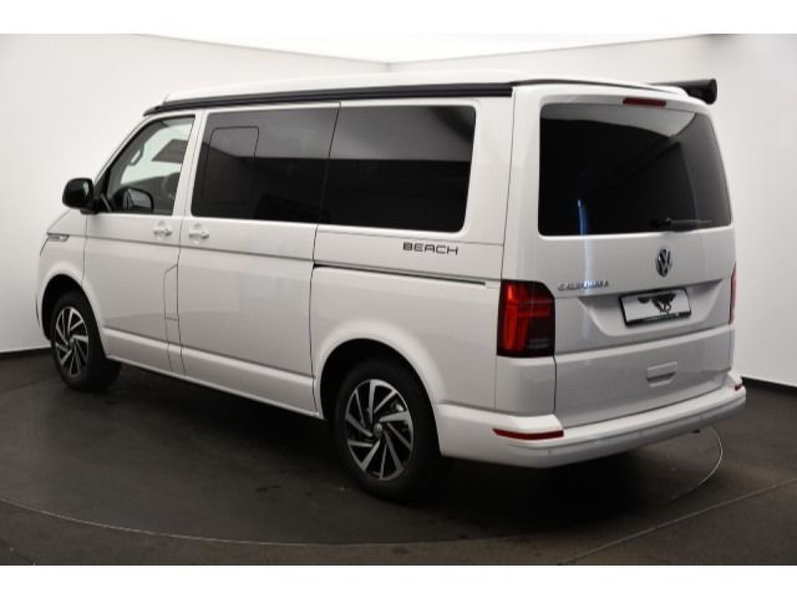 diagonalansicht-hinten-aussen