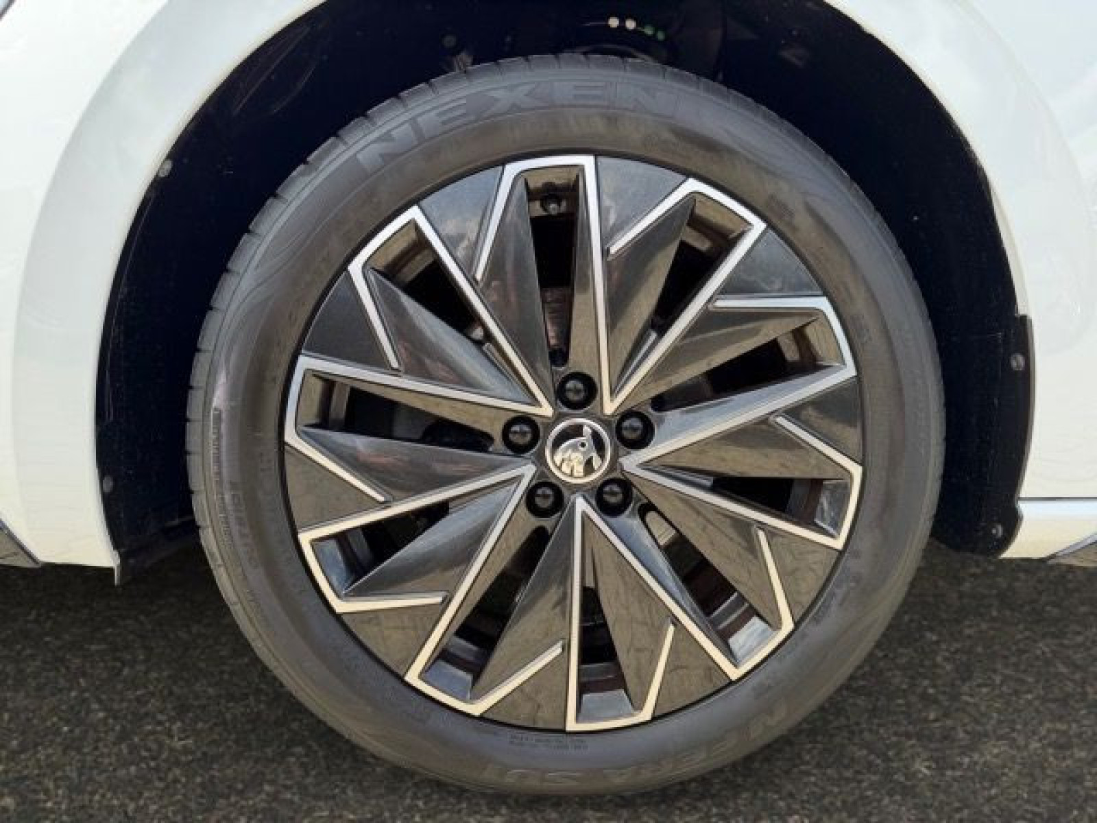 Škoda - Scala_14