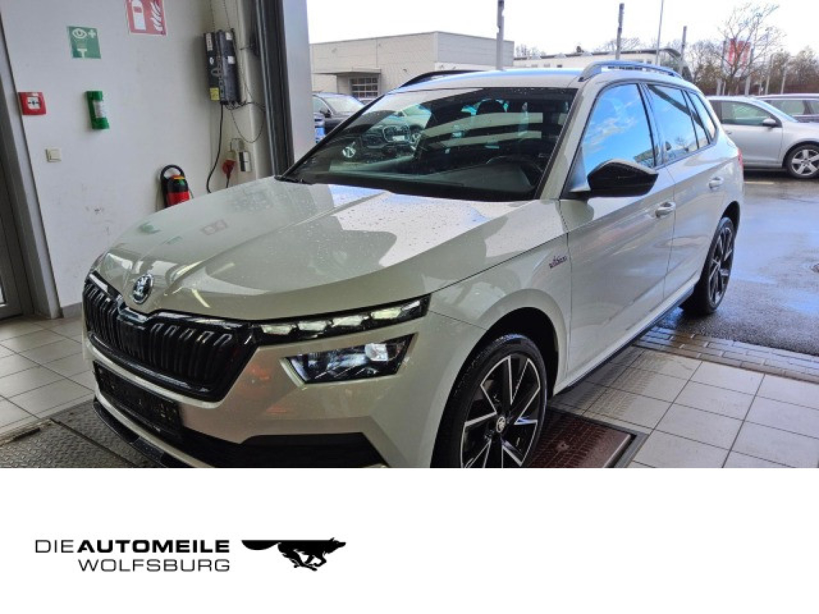 diagonal-frontansicht-aussen