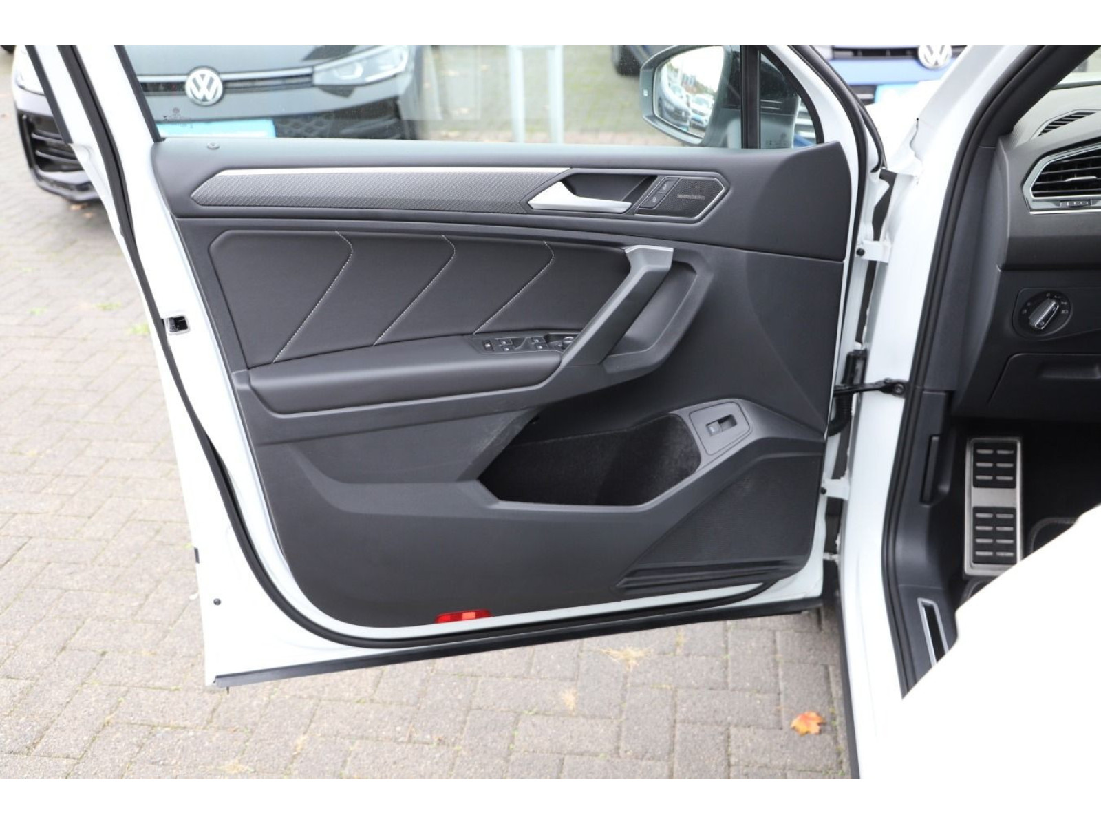 Volkswagen - Tiguan Allspace_15 Volkswagen - Tiguan Allspace_15