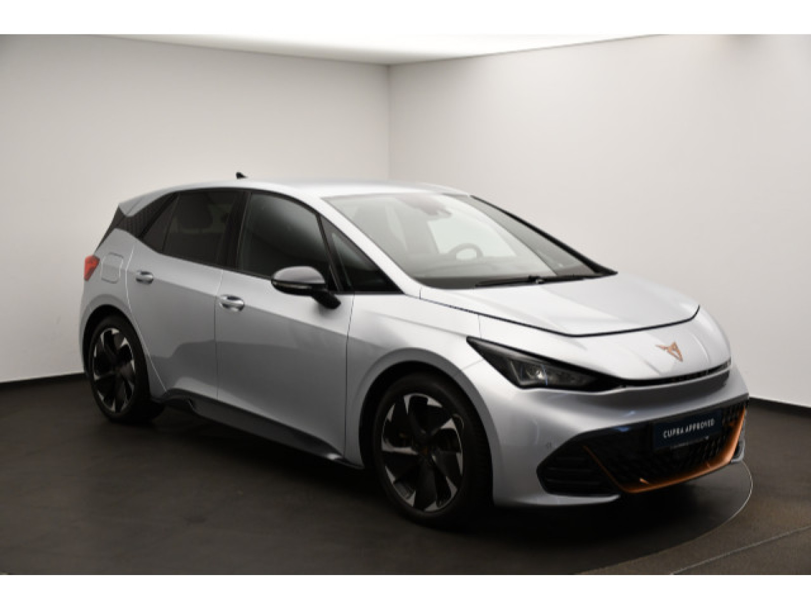 Cupra - Born_13