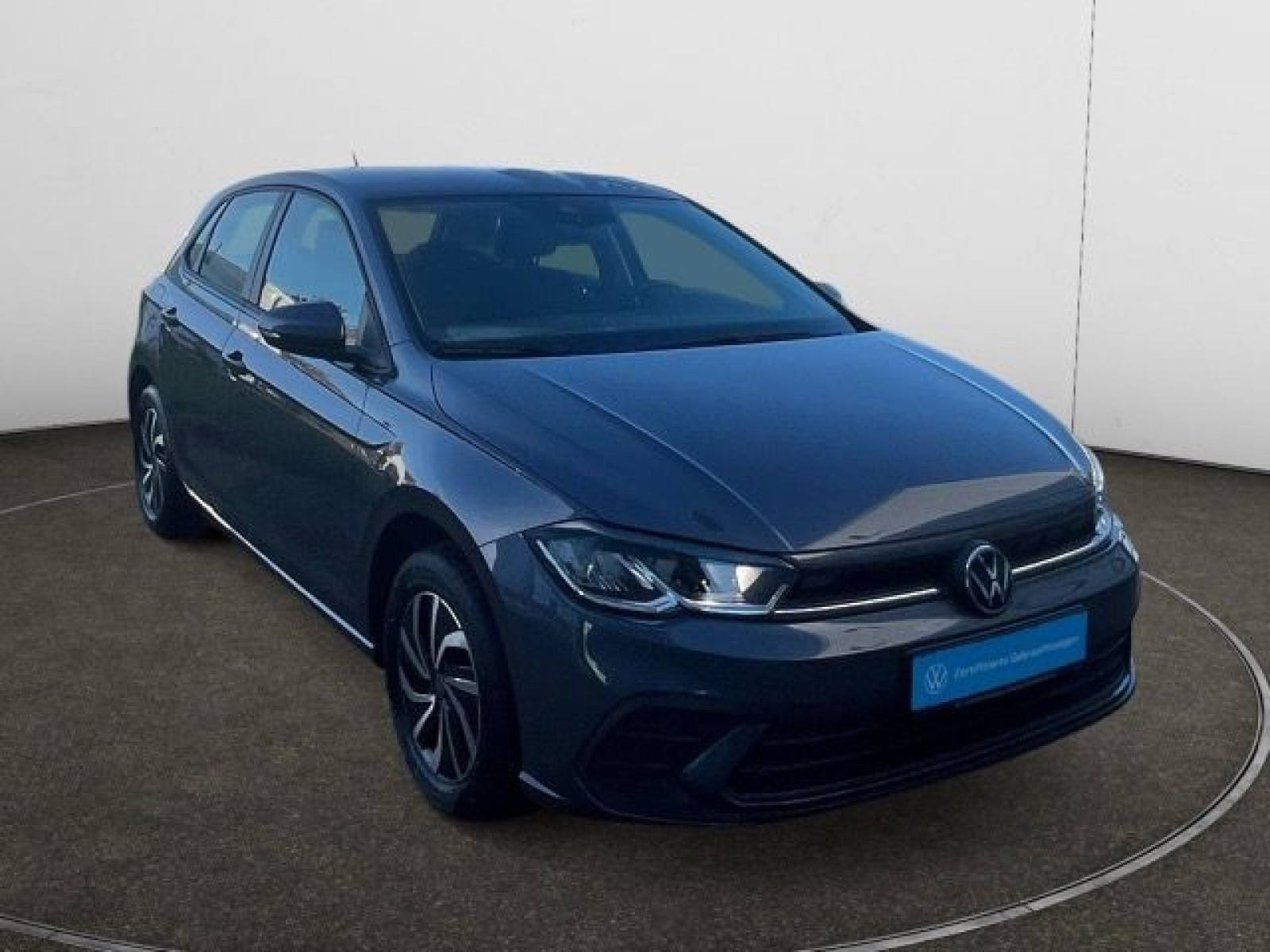 diagonal-frontansicht-aussen