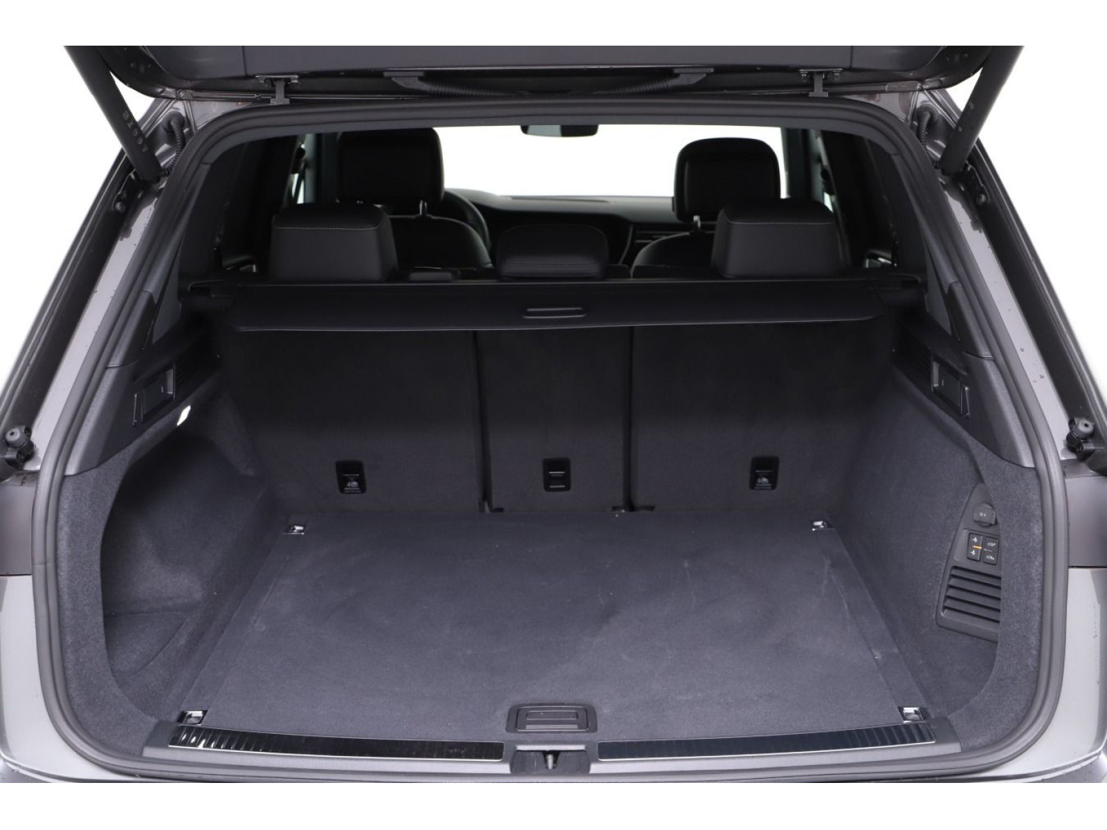 kofferraum-innen kofferraum-innen