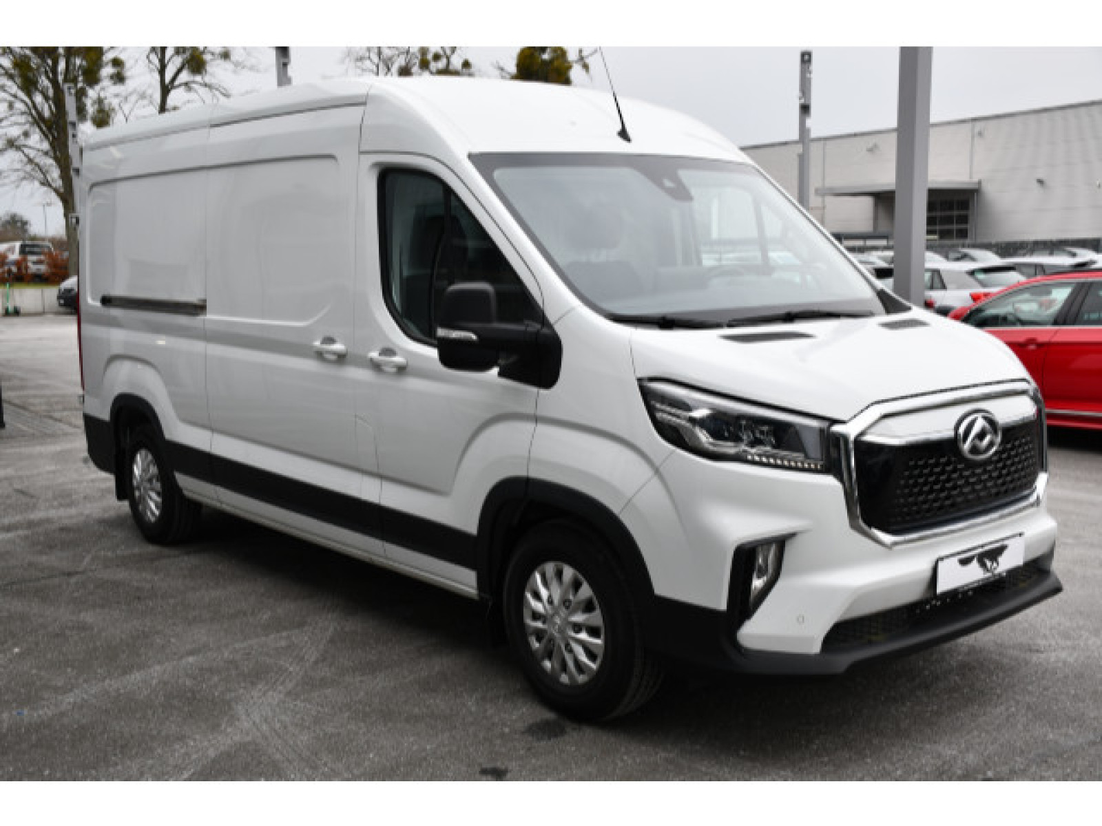 diagonal-frontansicht-aussen