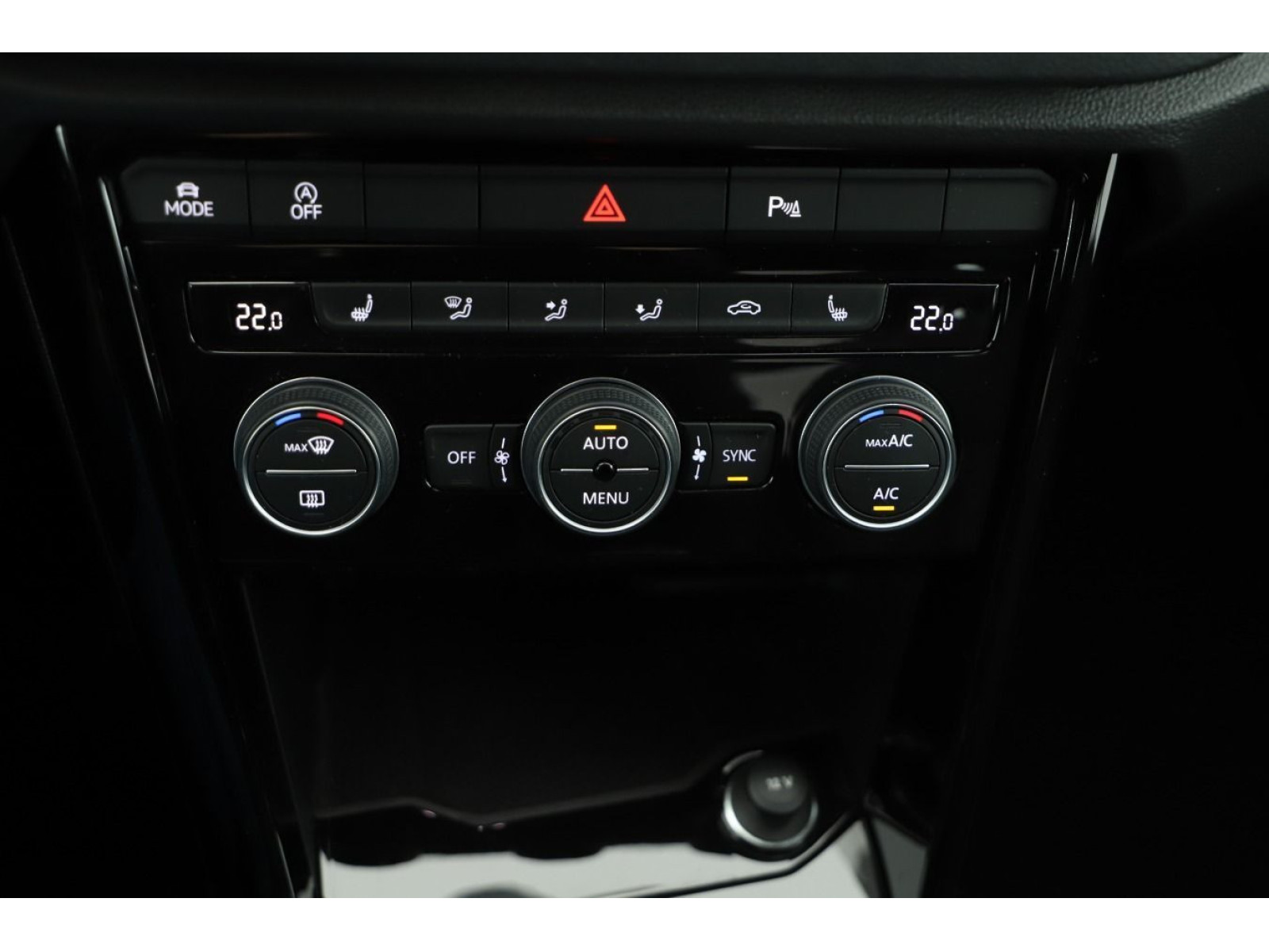 bedienungselemente-mitte-innen