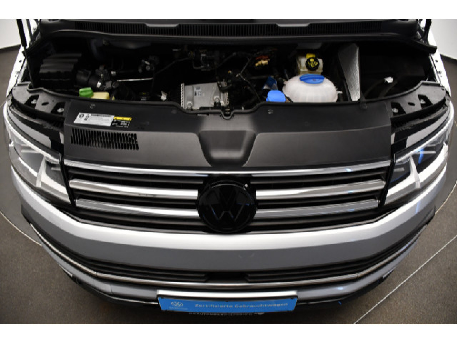 Volkswagen - T6 Multivan_12