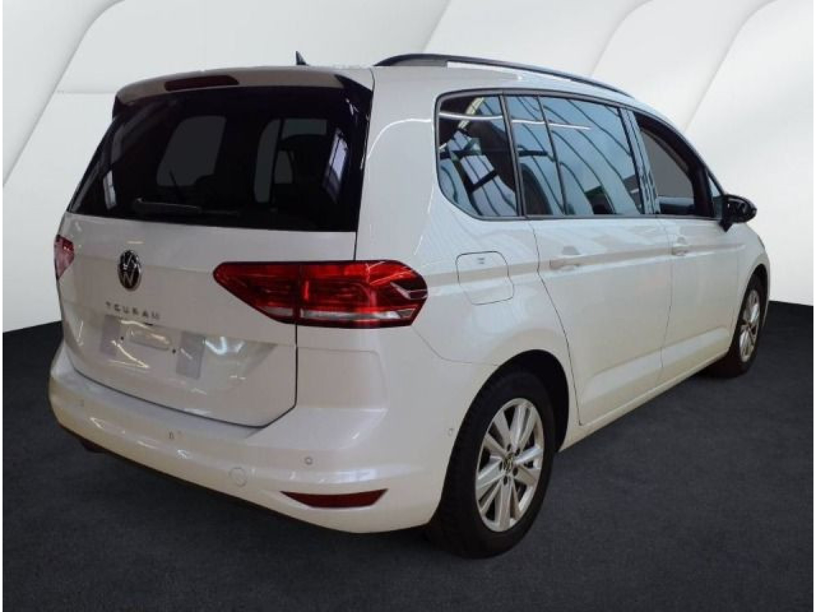 diagonalansicht-hinten-aussen