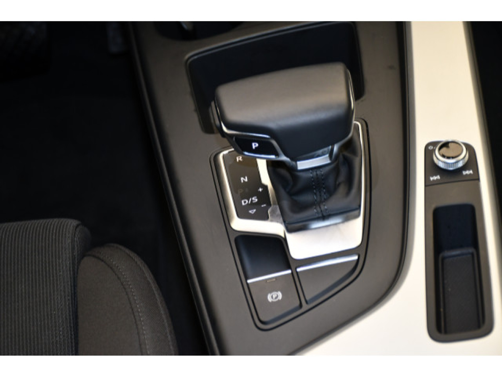 Audi - A4 Avant_6