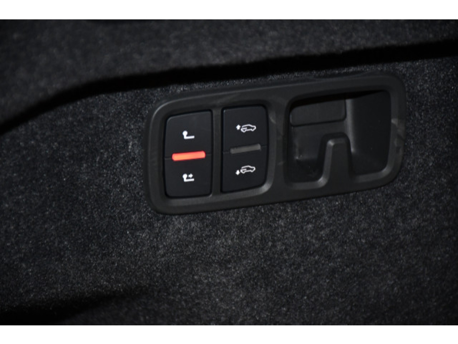 Audi - Q8_13 Audi - Q8_13