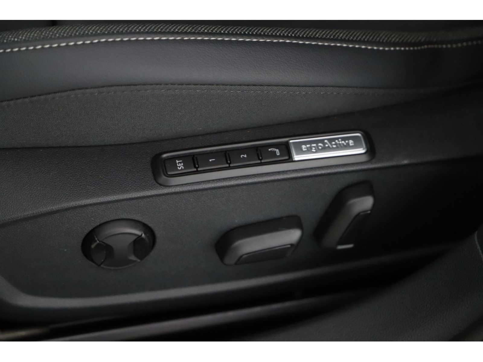 Volkswagen - Golf Variant_8