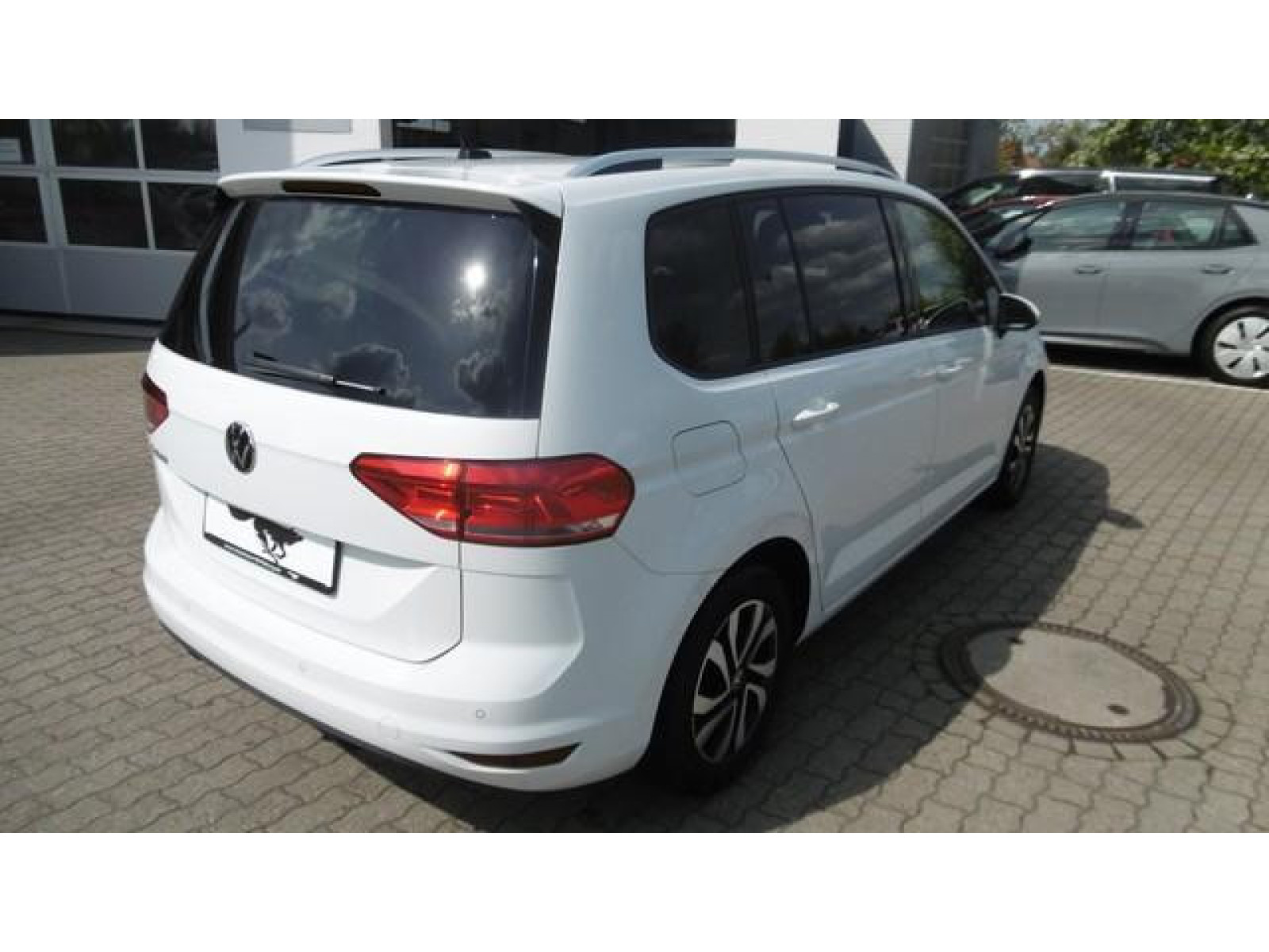 diagonalansicht-hinten-aussen