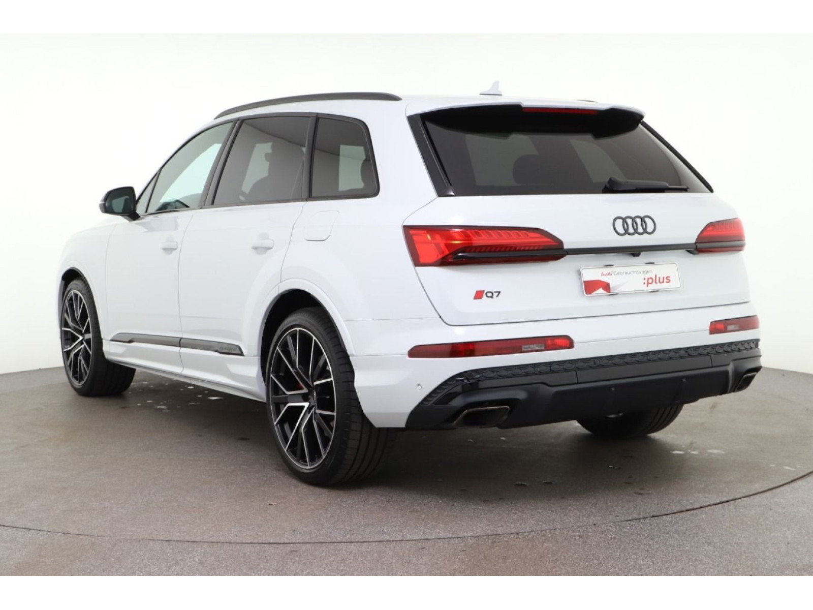 diagonalansicht-hinten-aussen