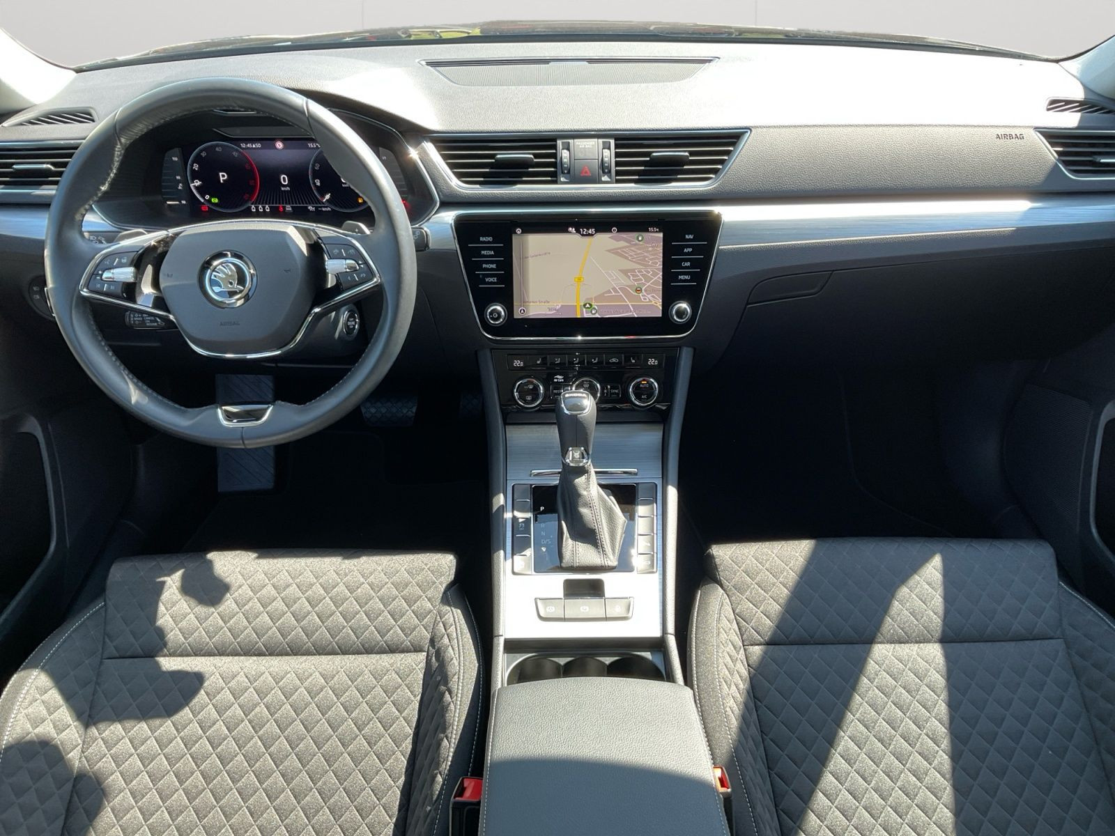 Škoda - Superb_11