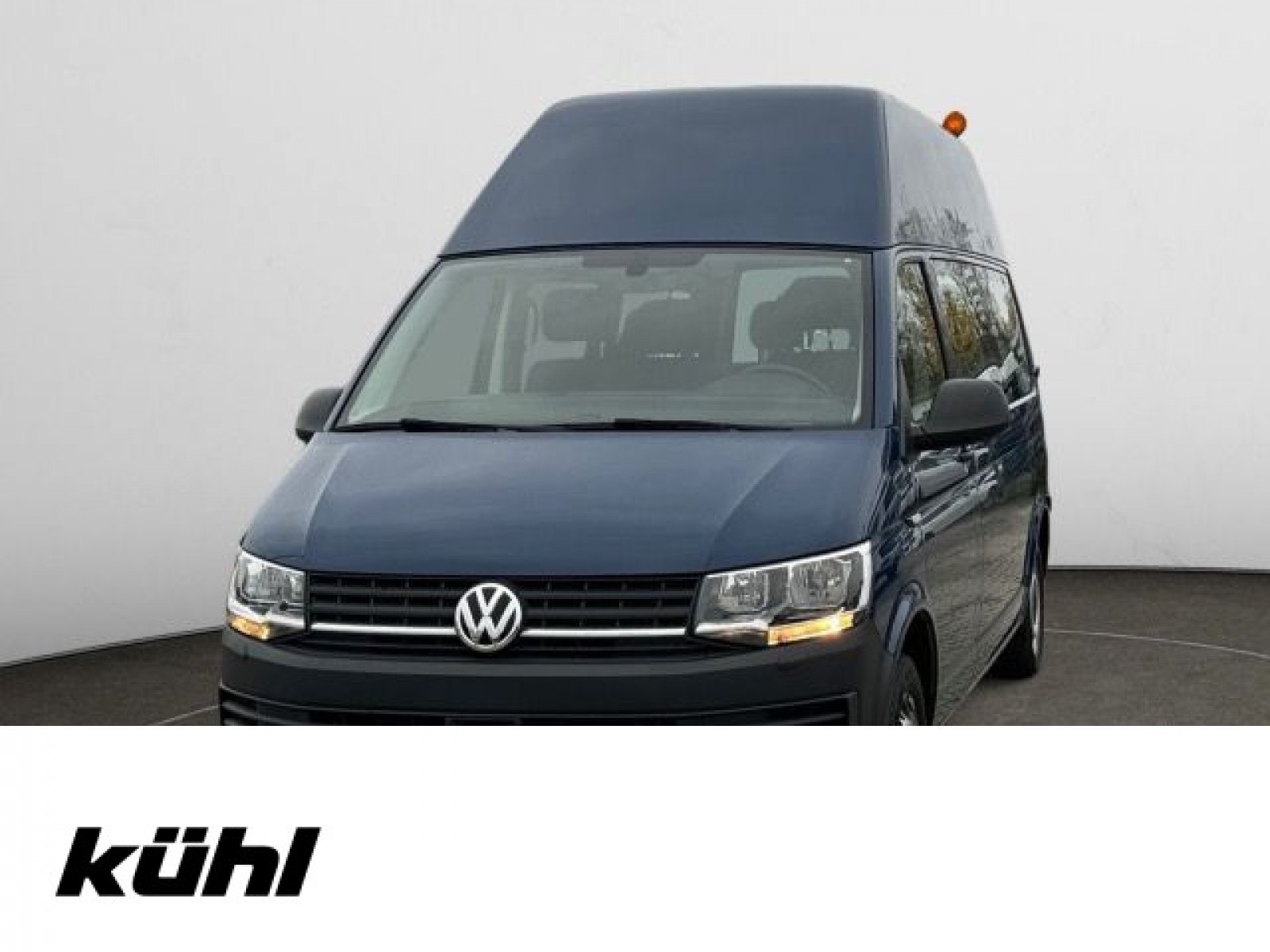 T6 Kombi 2.0 TDI 9. Sitzer LR Hochdach Rollstuhlumbau