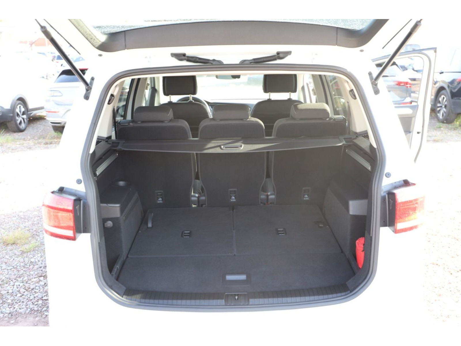 kofferraum-innen kofferraum-innen