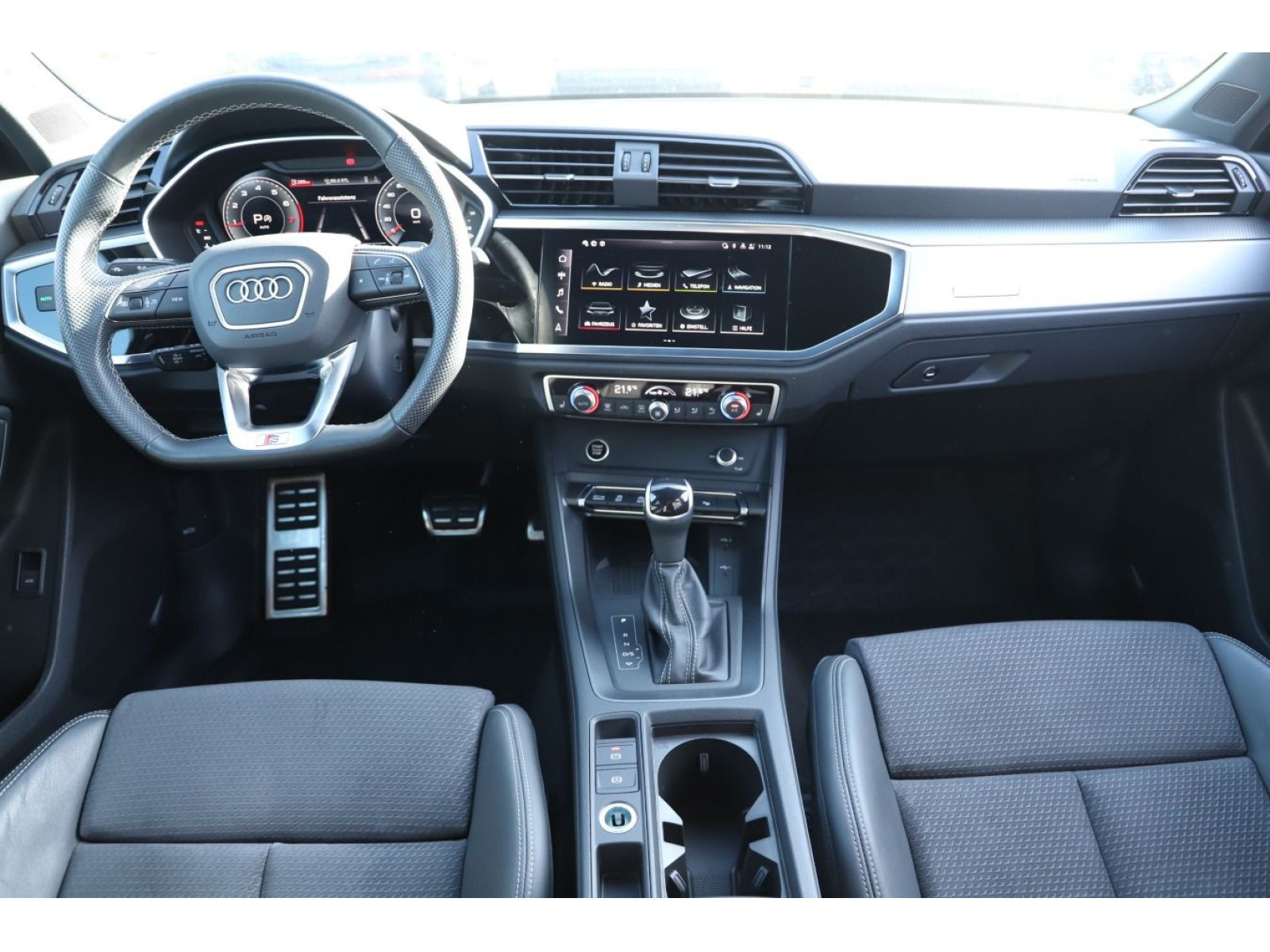 cockpit-innen cockpit-innen