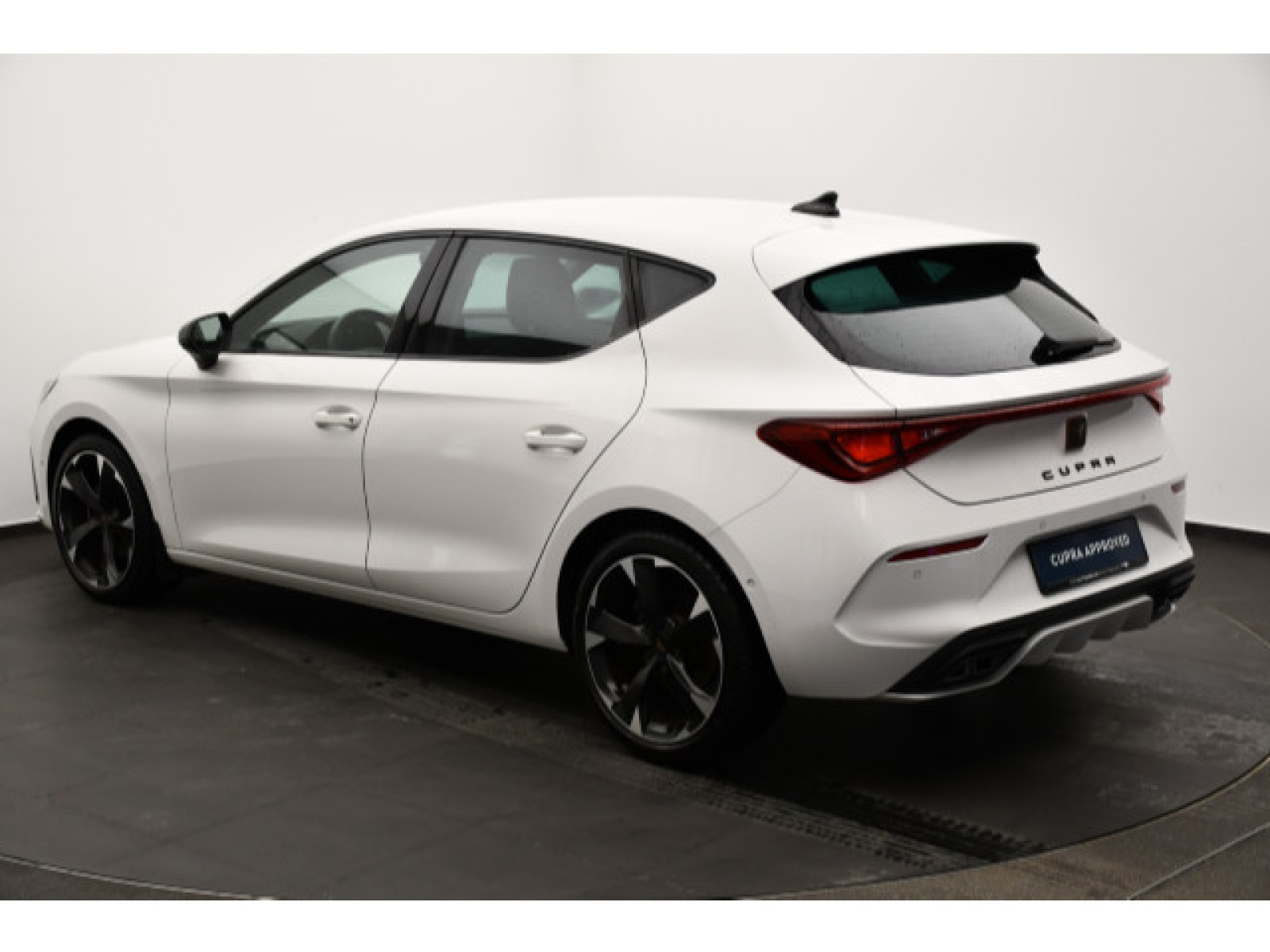 diagonalansicht-hinten-aussen