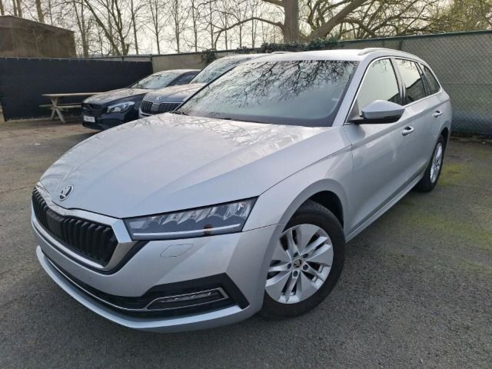 diagonal-frontansicht-aussen