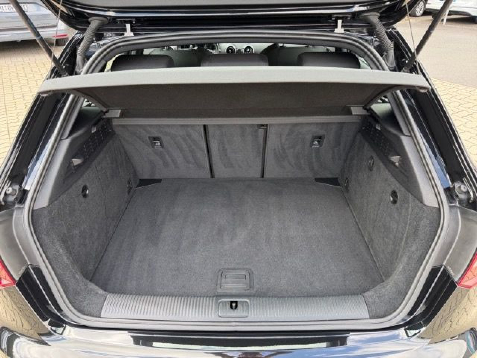 Audi - A3 Sportback_17