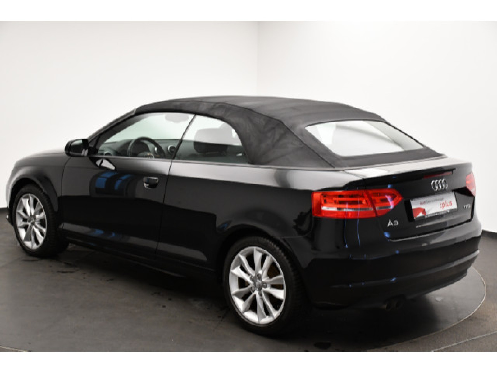 diagonalansicht-hinten-aussen